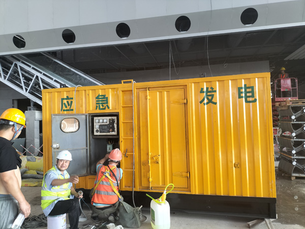 博白怎样判断空气滤清器是否需要更换？